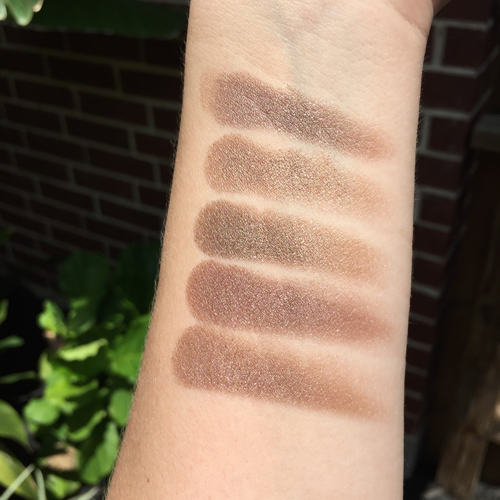 Chanel Patine Bronze (840) Ombre Premiere Cream Eyeshadow Review
